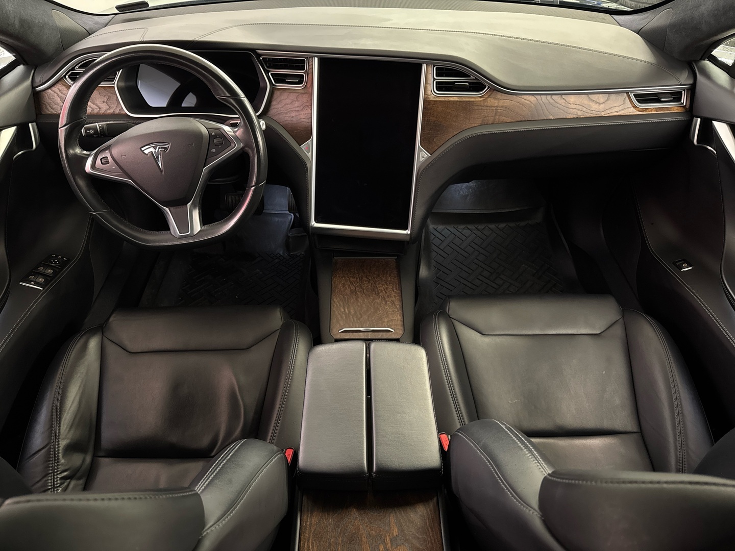 TESLA Model S 2017