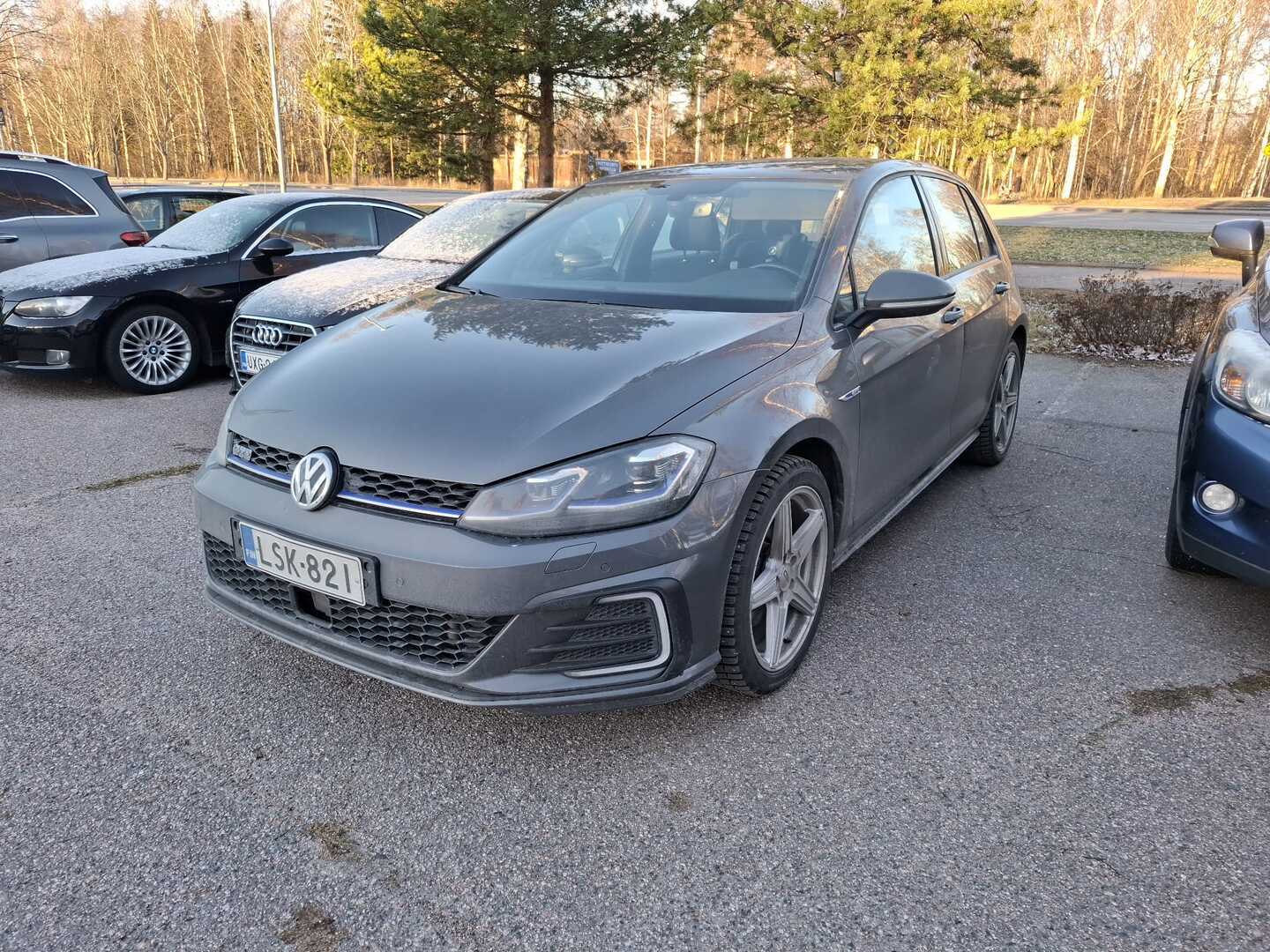 VOLKSWAGEN Golf 2020