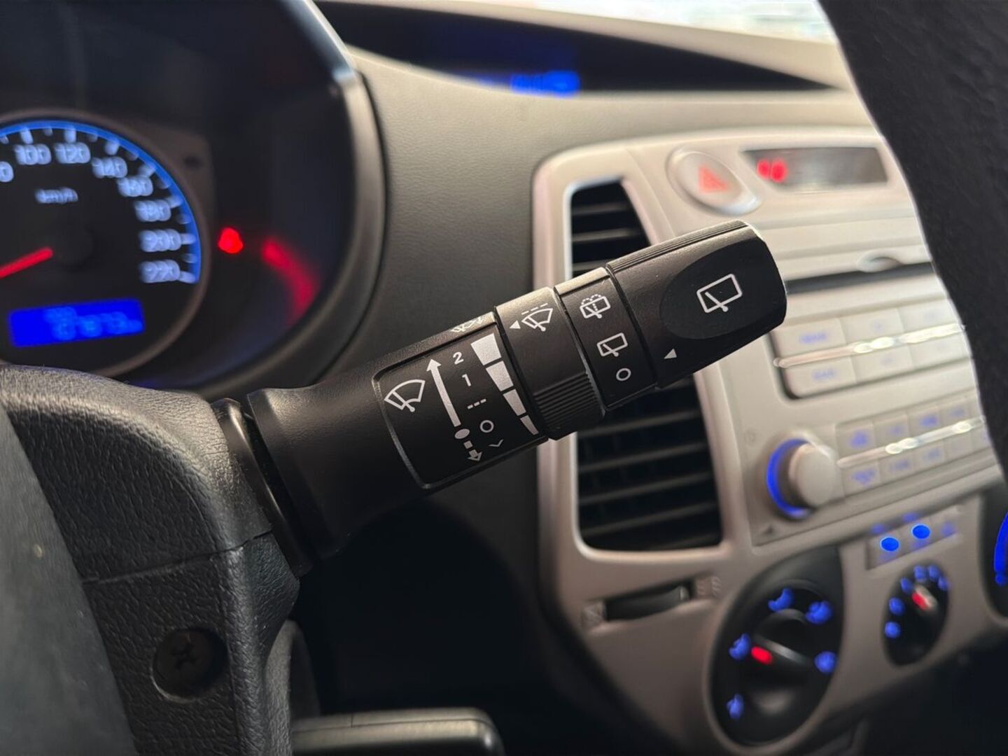 HYUNDAI i20 19