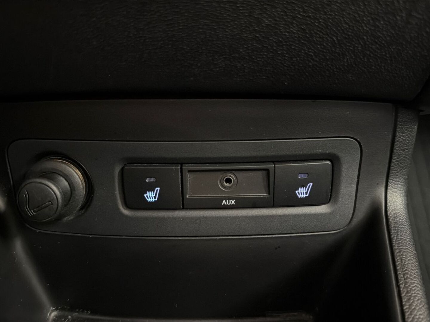 HYUNDAI i20 25