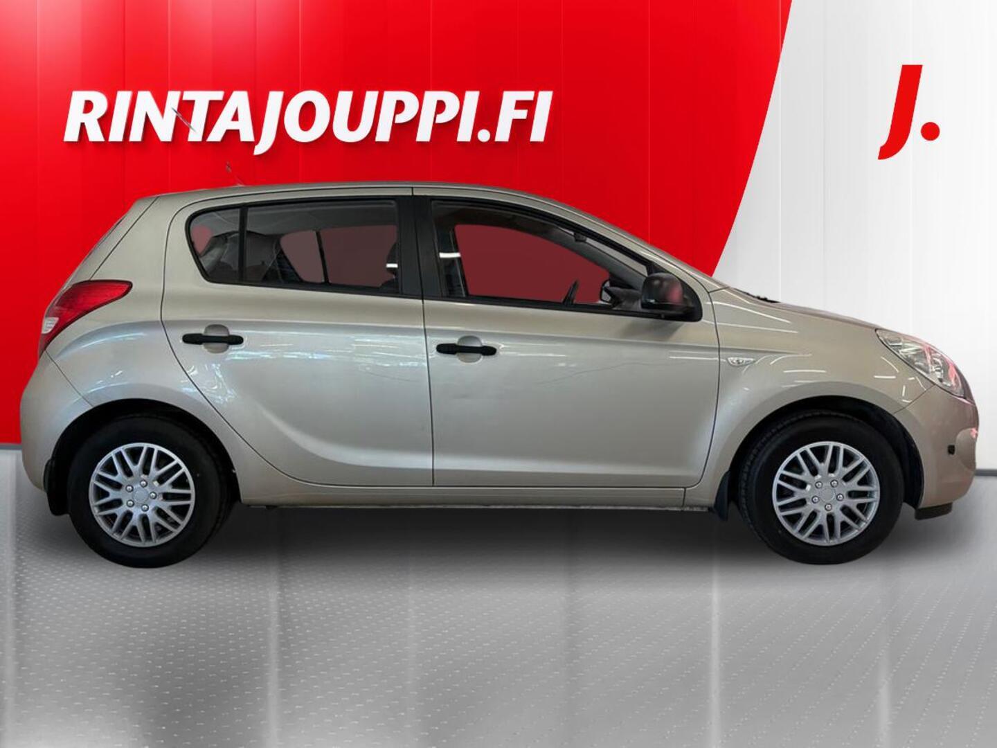 HYUNDAI i20 6