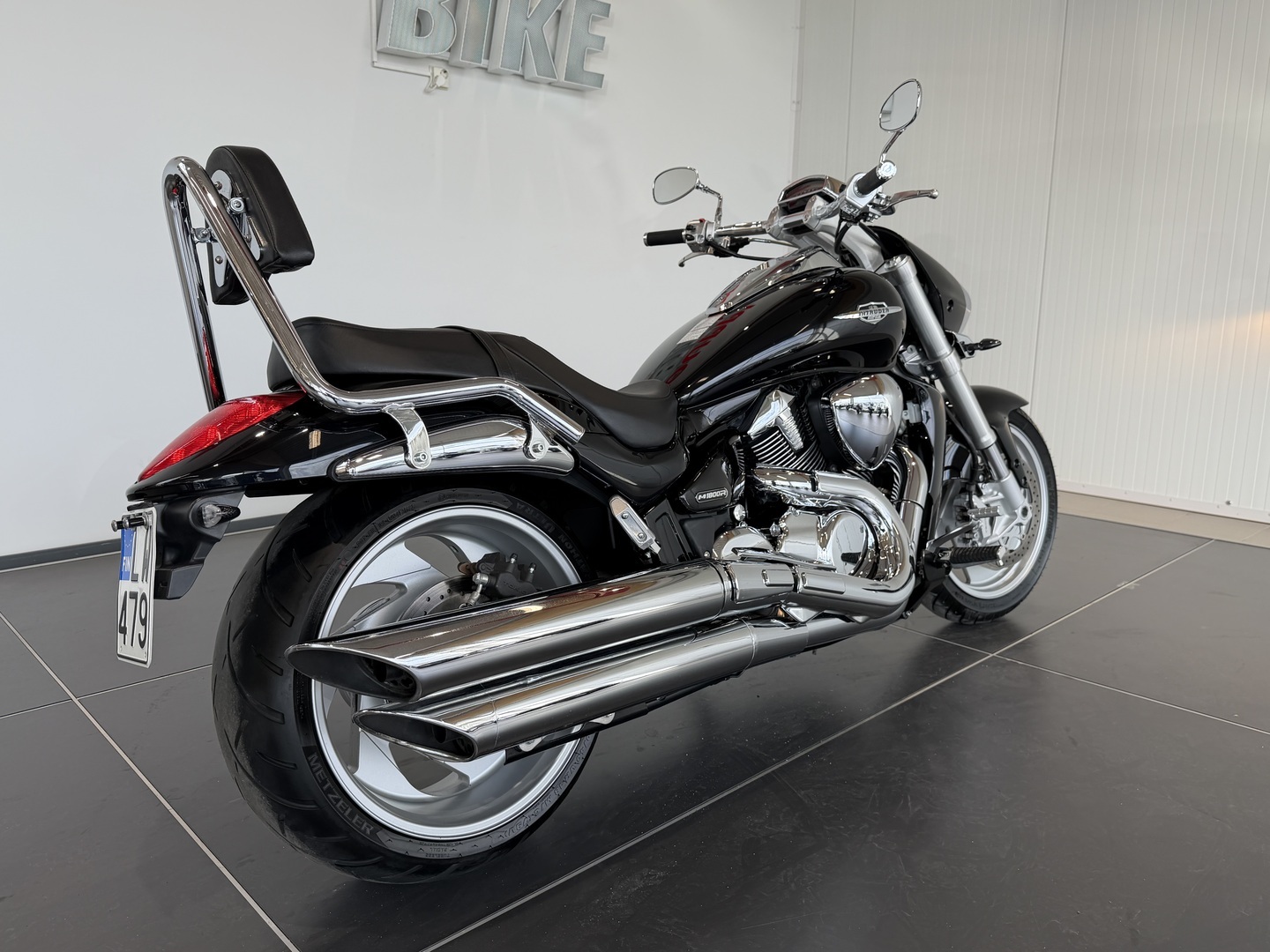 SUZUKI INTRUDER 2008