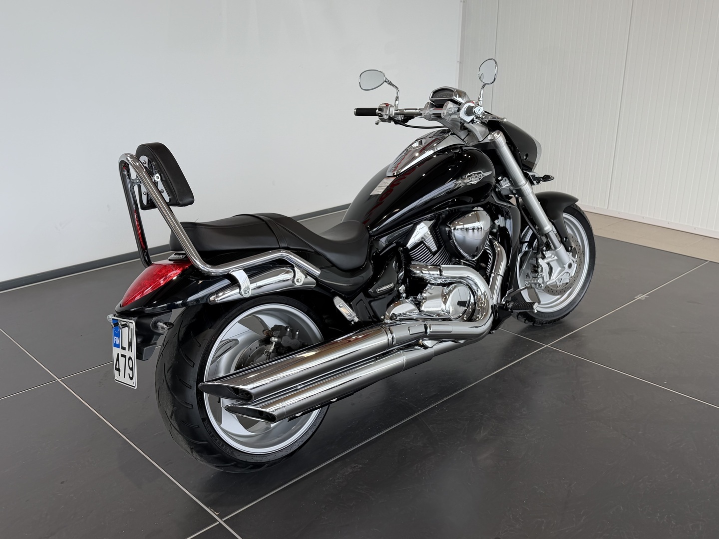 SUZUKI INTRUDER 2008