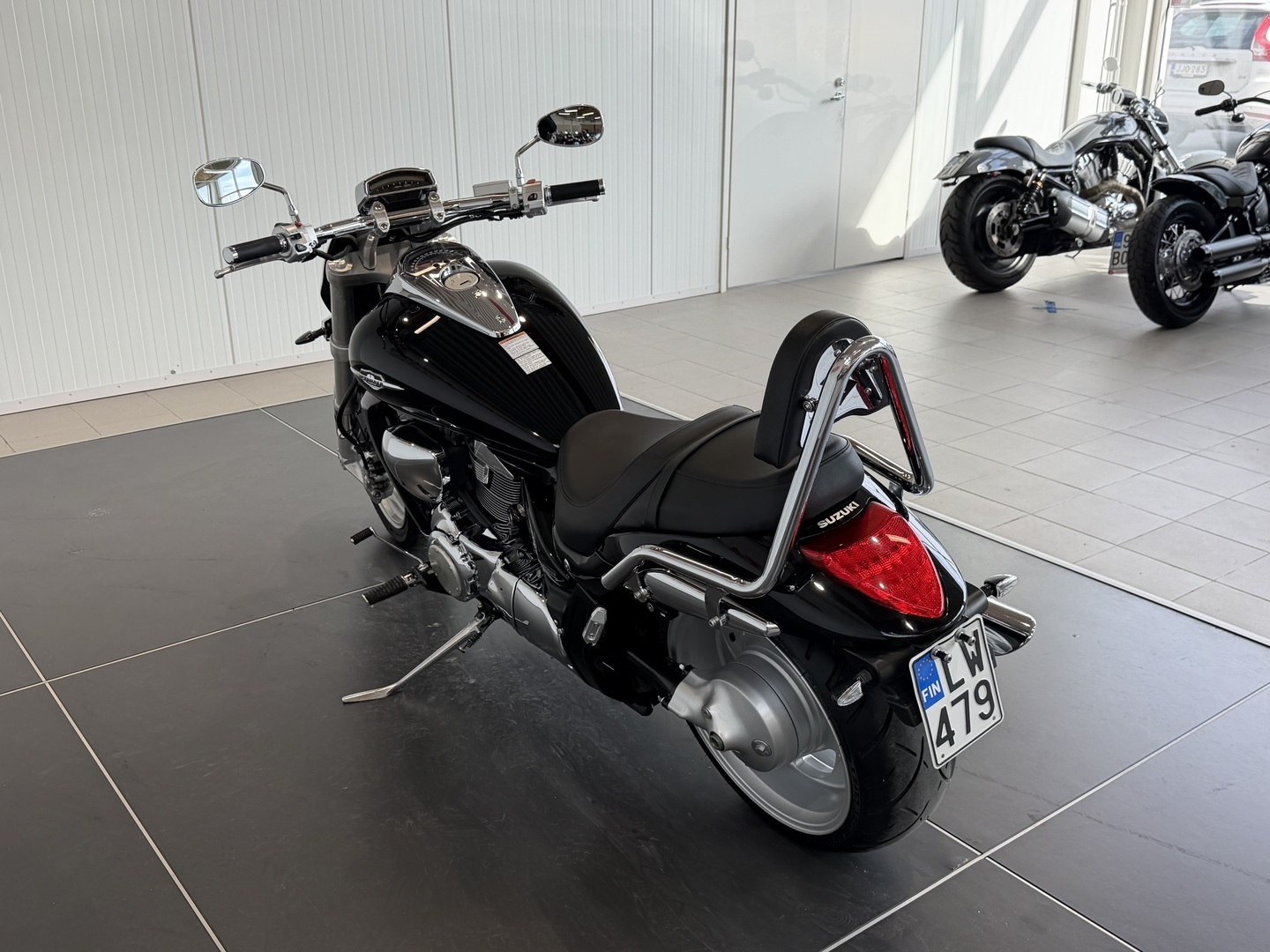 SUZUKI INTRUDER 2008