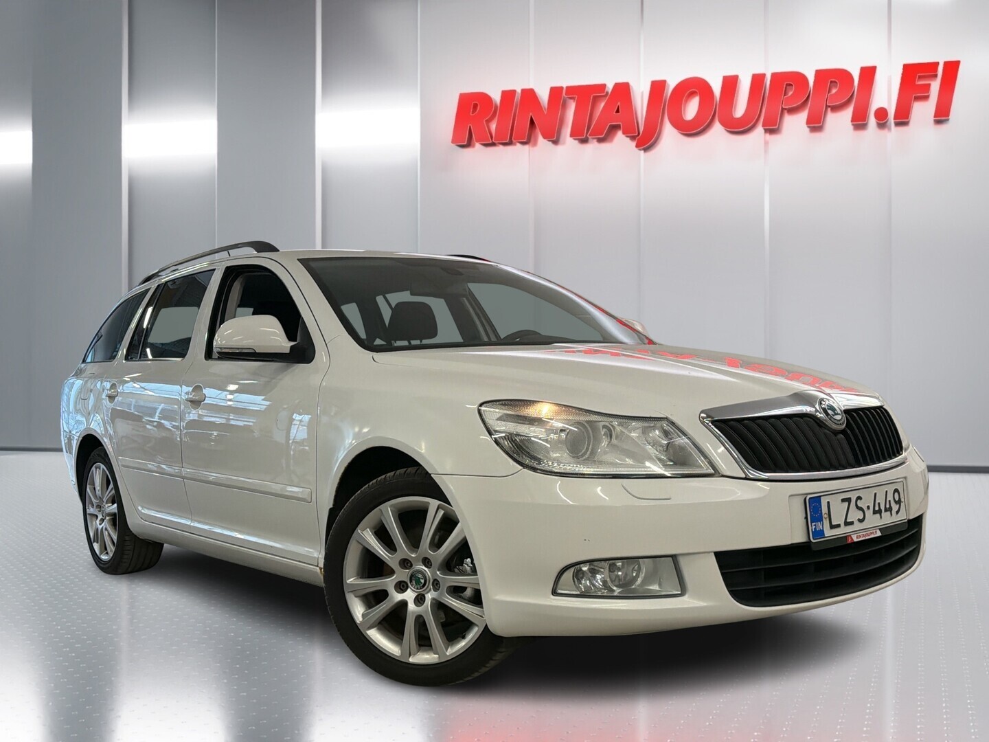SKODA Octavia 2012