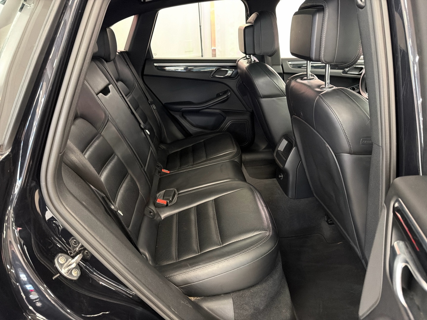 PORSCHE Macan 2015