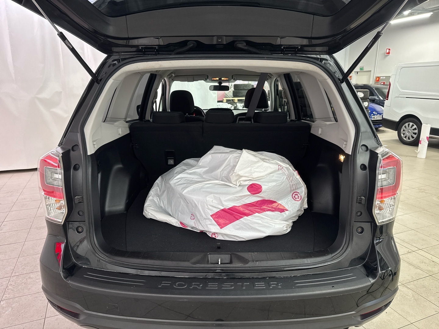 SUBARU Forester 2016