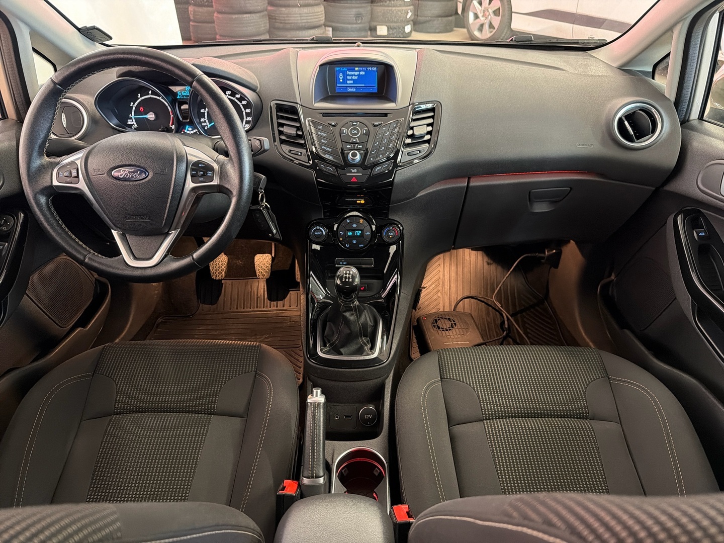 FORD Fiesta 2016