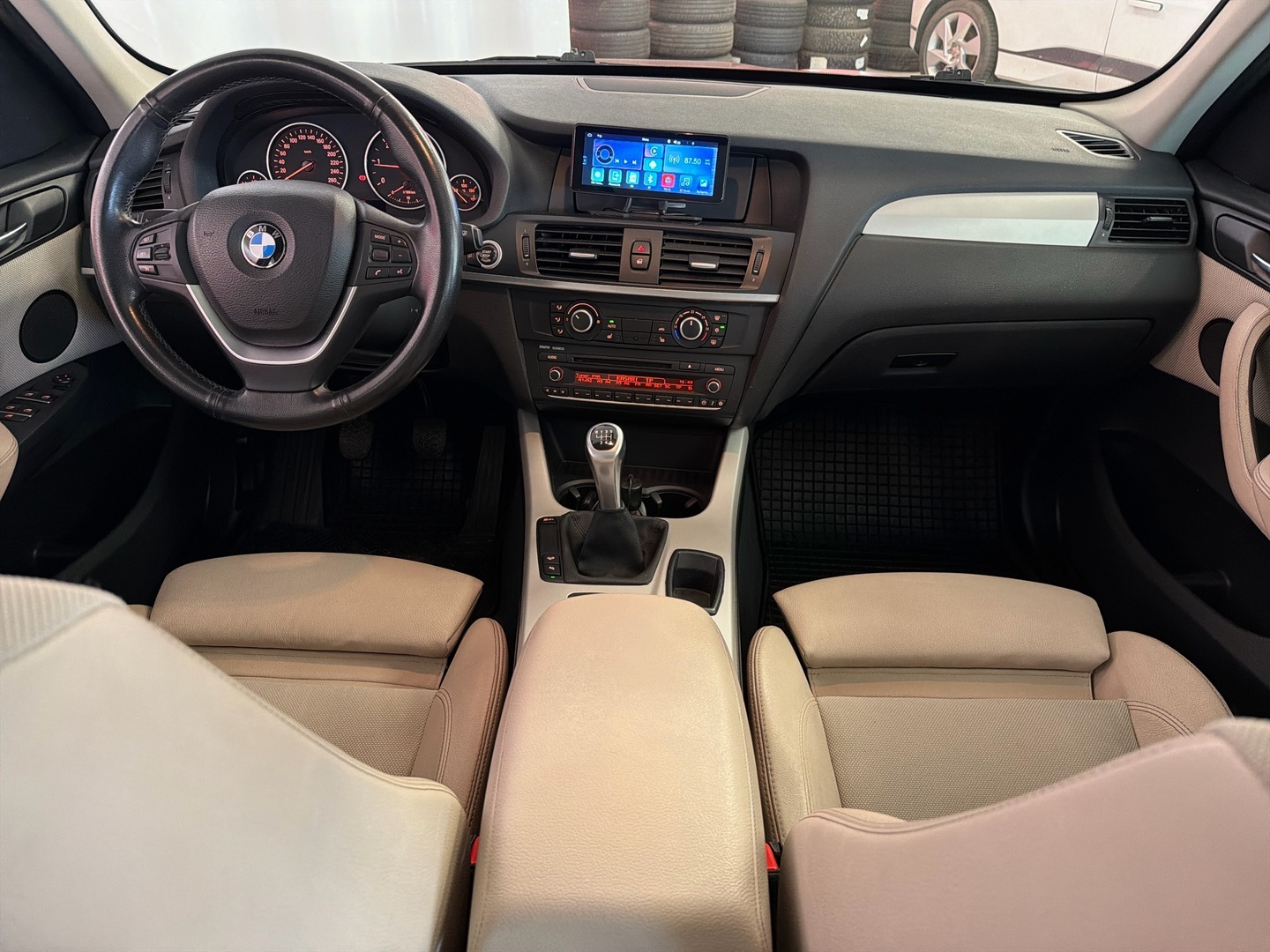 BMW X3 2011