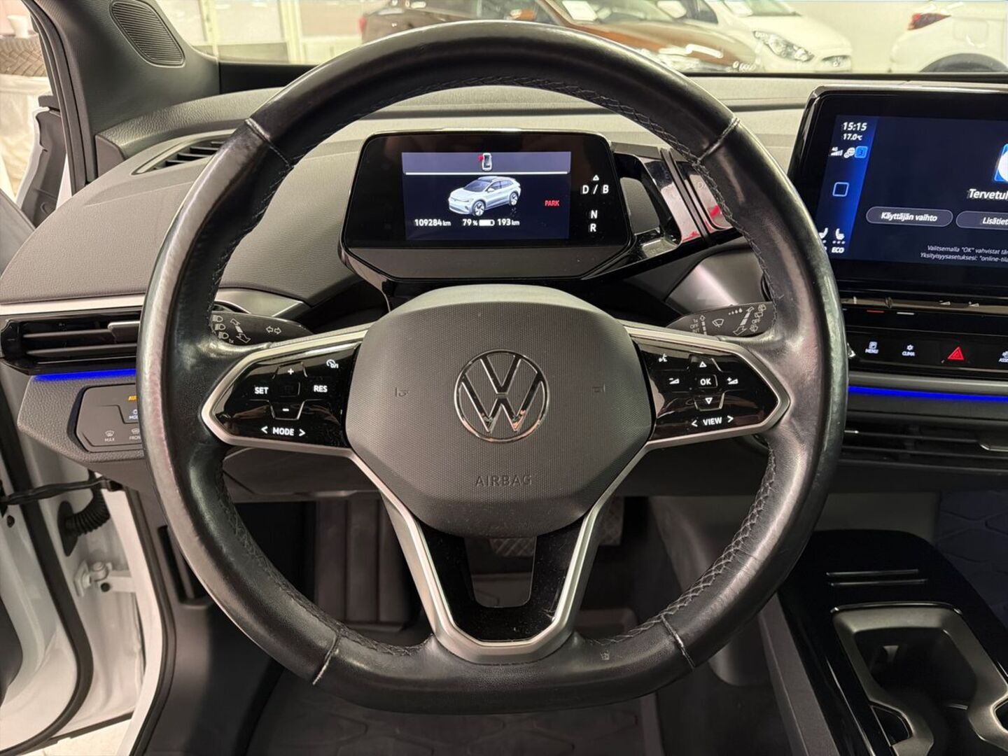VOLKSWAGEN ID.4 19