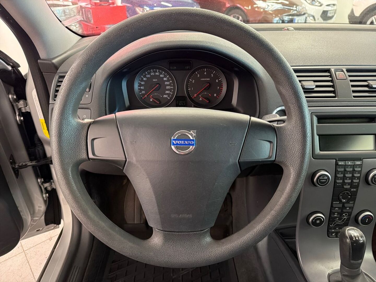 VOLVO C30 2008