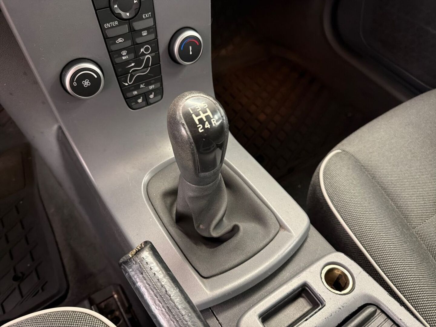 VOLVO C30 2008