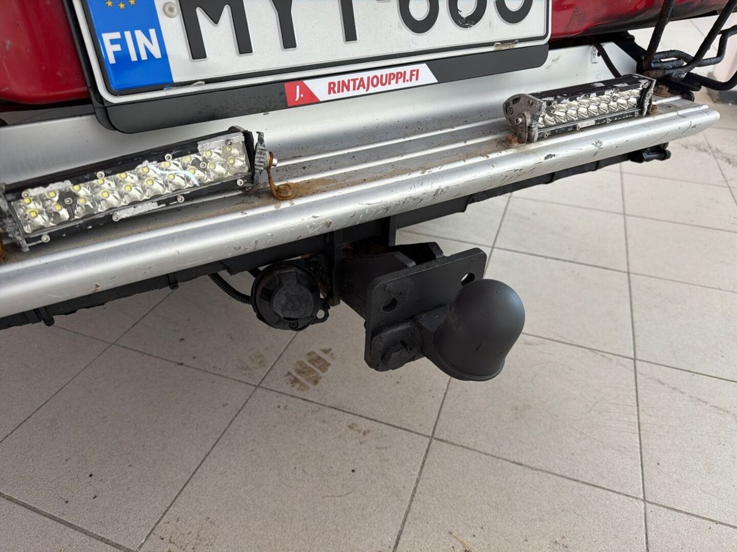 MITSUBISHI L200 23
