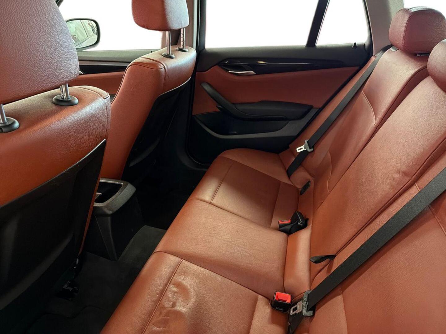 BMW X1 10