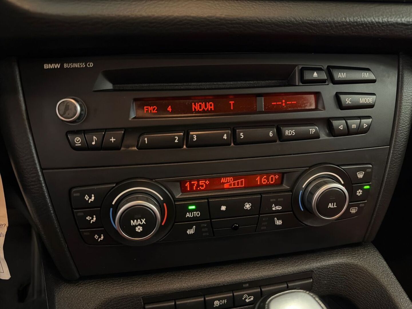 BMW X1 24