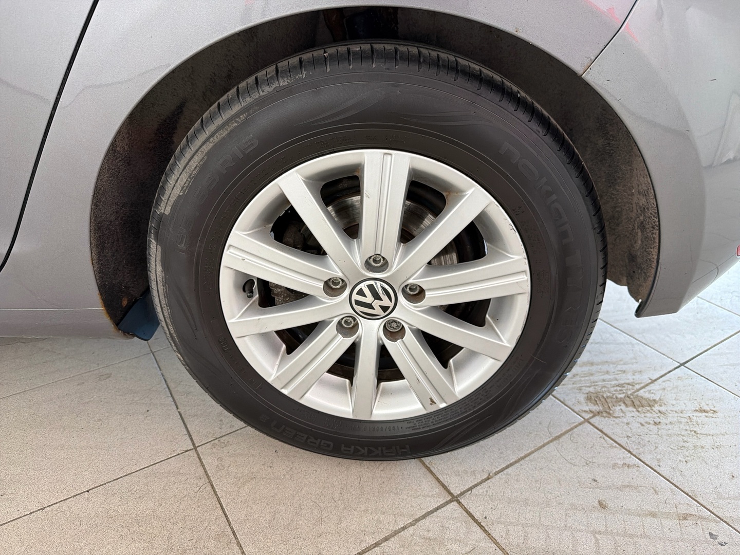 VOLKSWAGEN Golf 2012