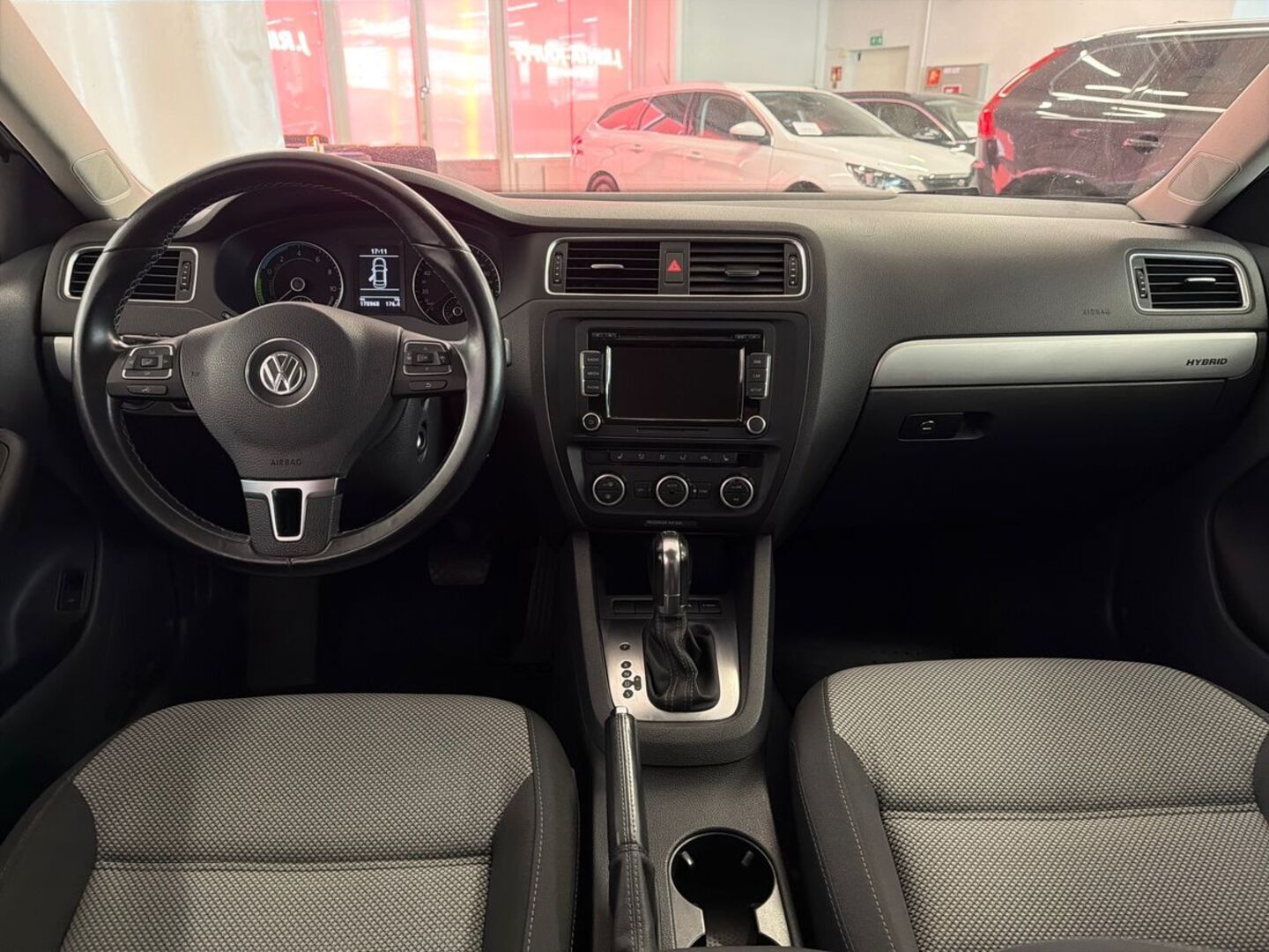 VOLKSWAGEN Jetta 2013