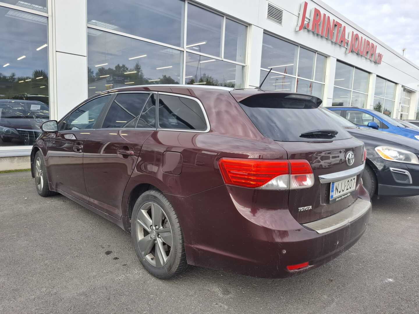 TOYOTA Avensis 2015