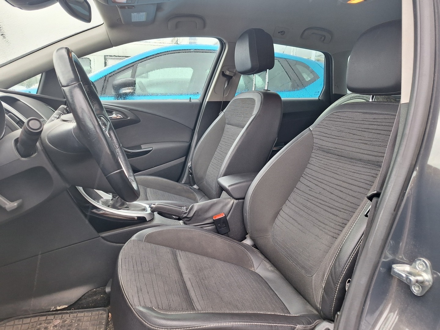 OPEL Astra 2015