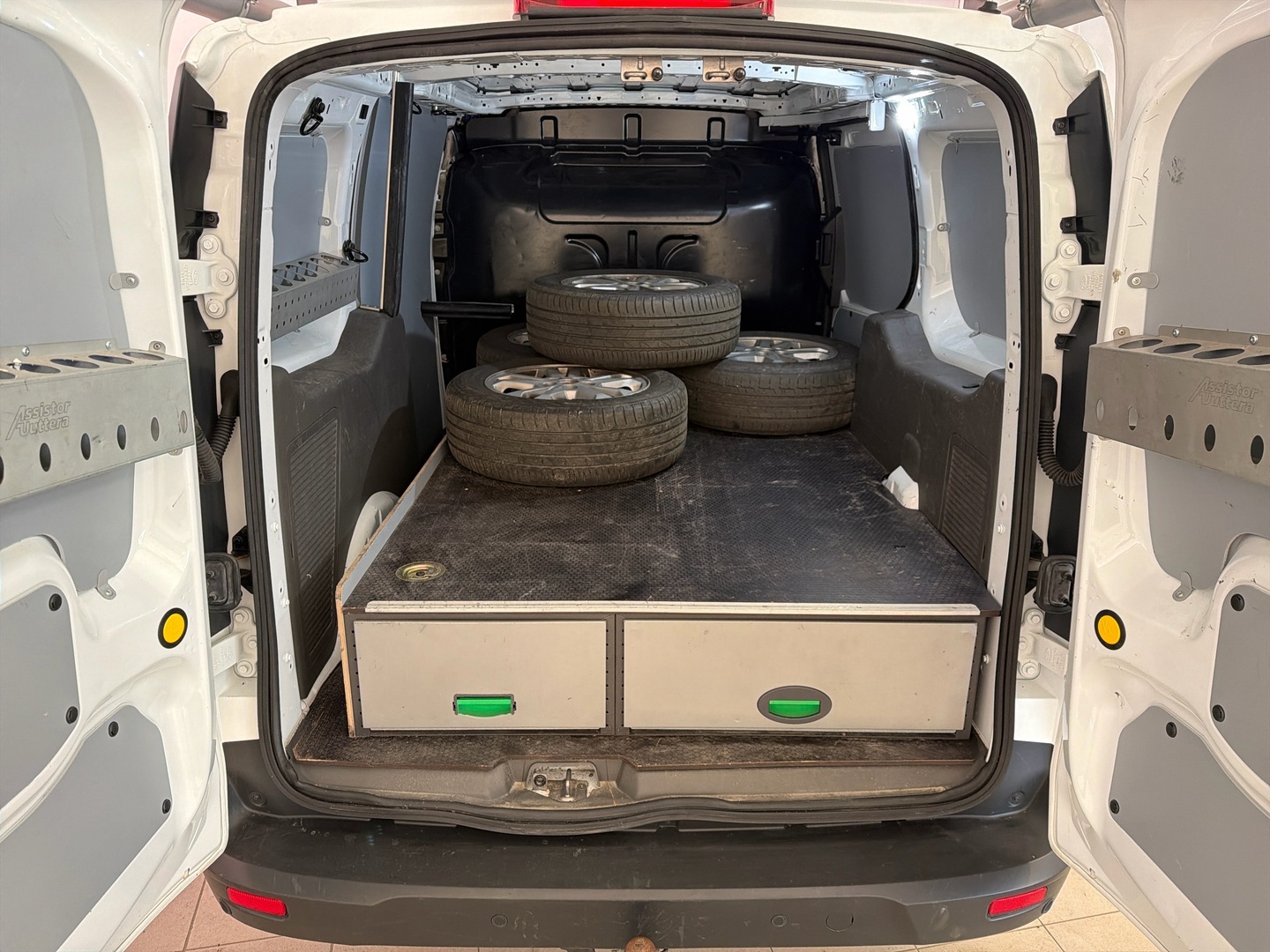 FORD Transit Connect 2023