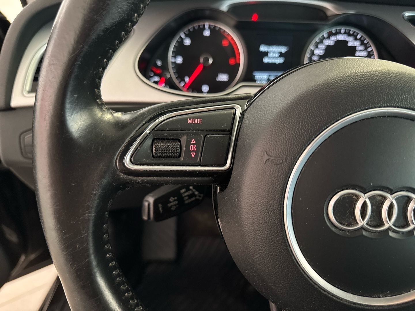 AUDI A4 allroad quattro 2016