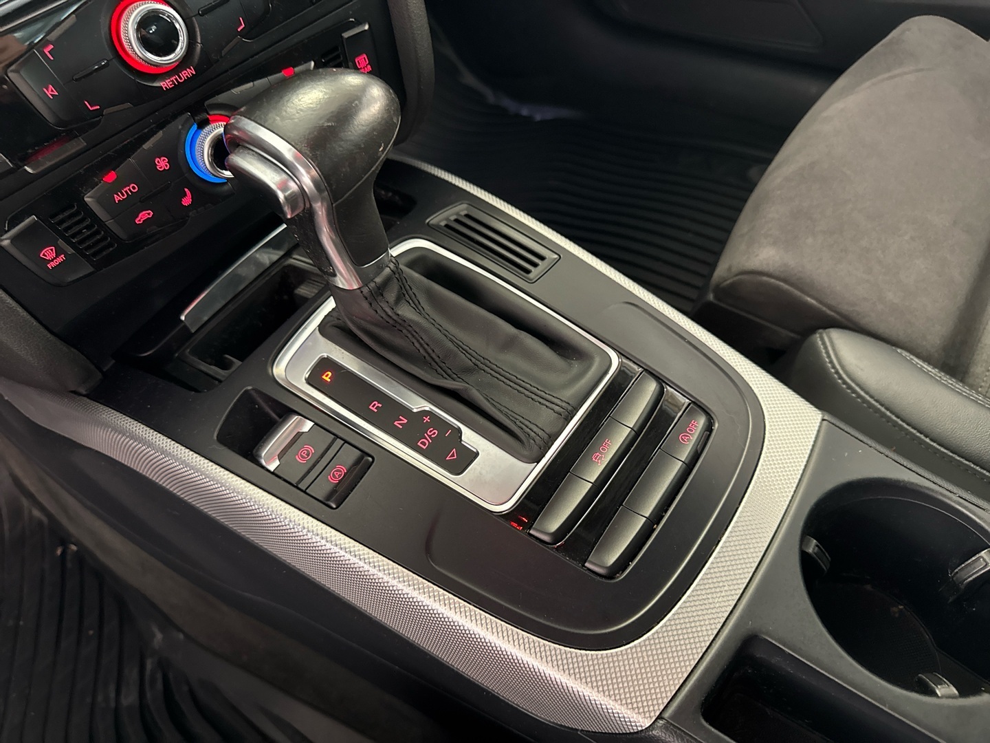 AUDI A4 allroad quattro 2016