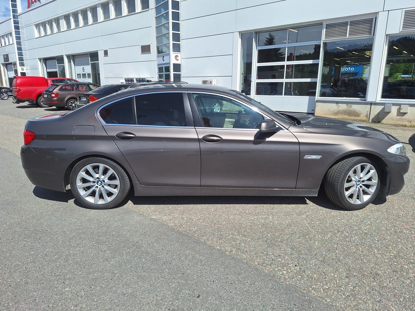BMW 520 2013