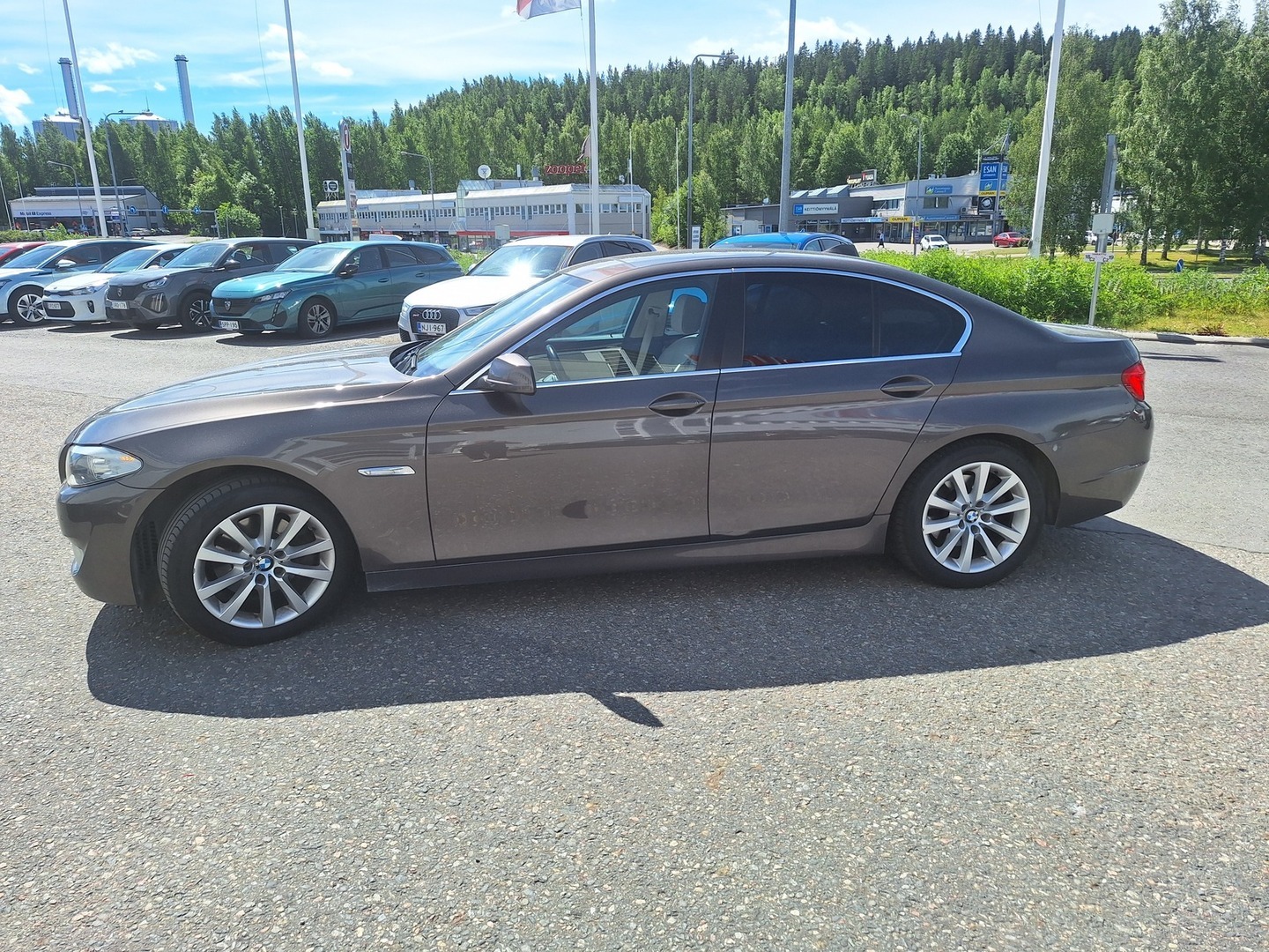 BMW 520 2013