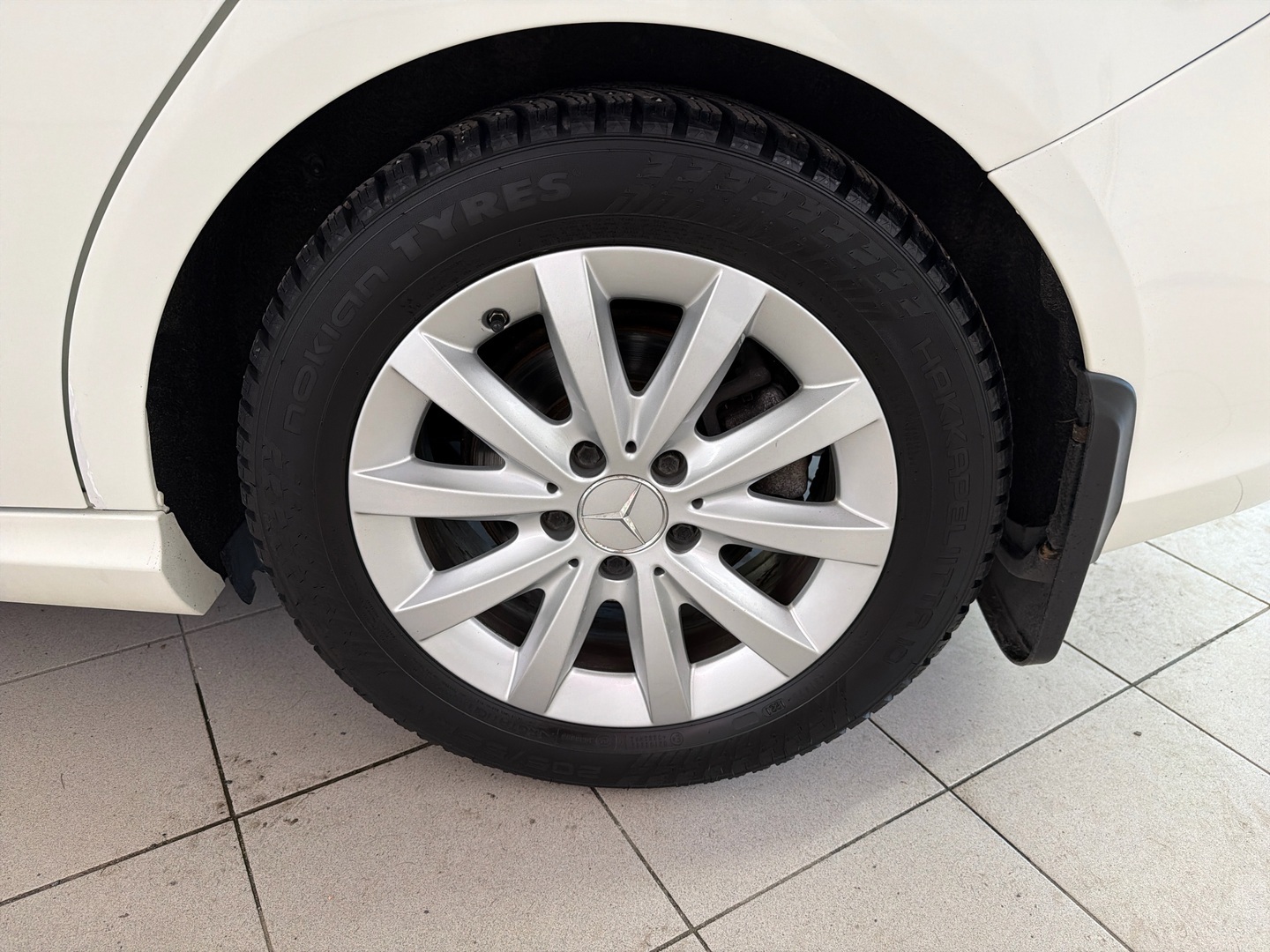 MERCEDES-BENZ B 2015