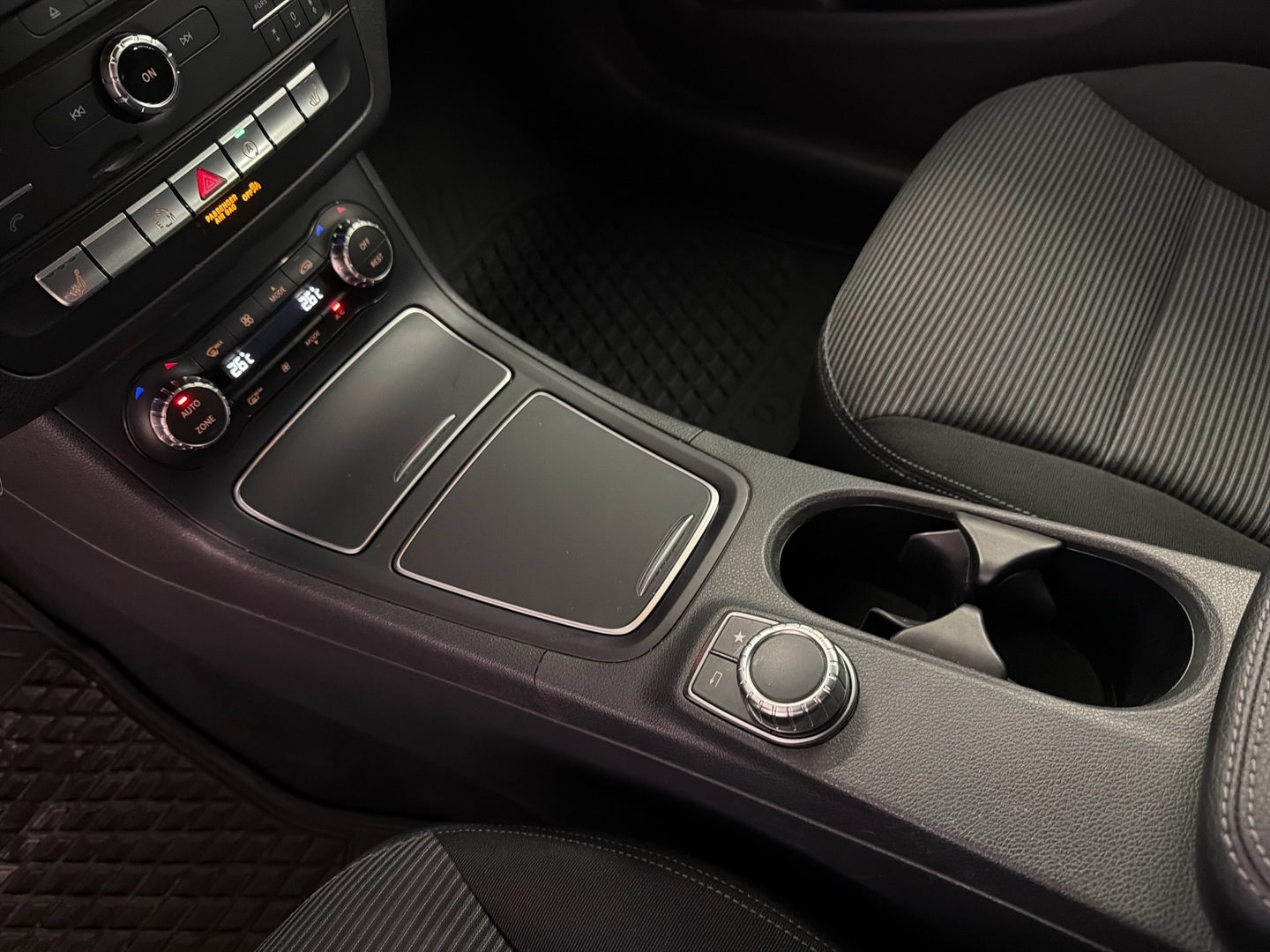 MERCEDES-BENZ B 2015