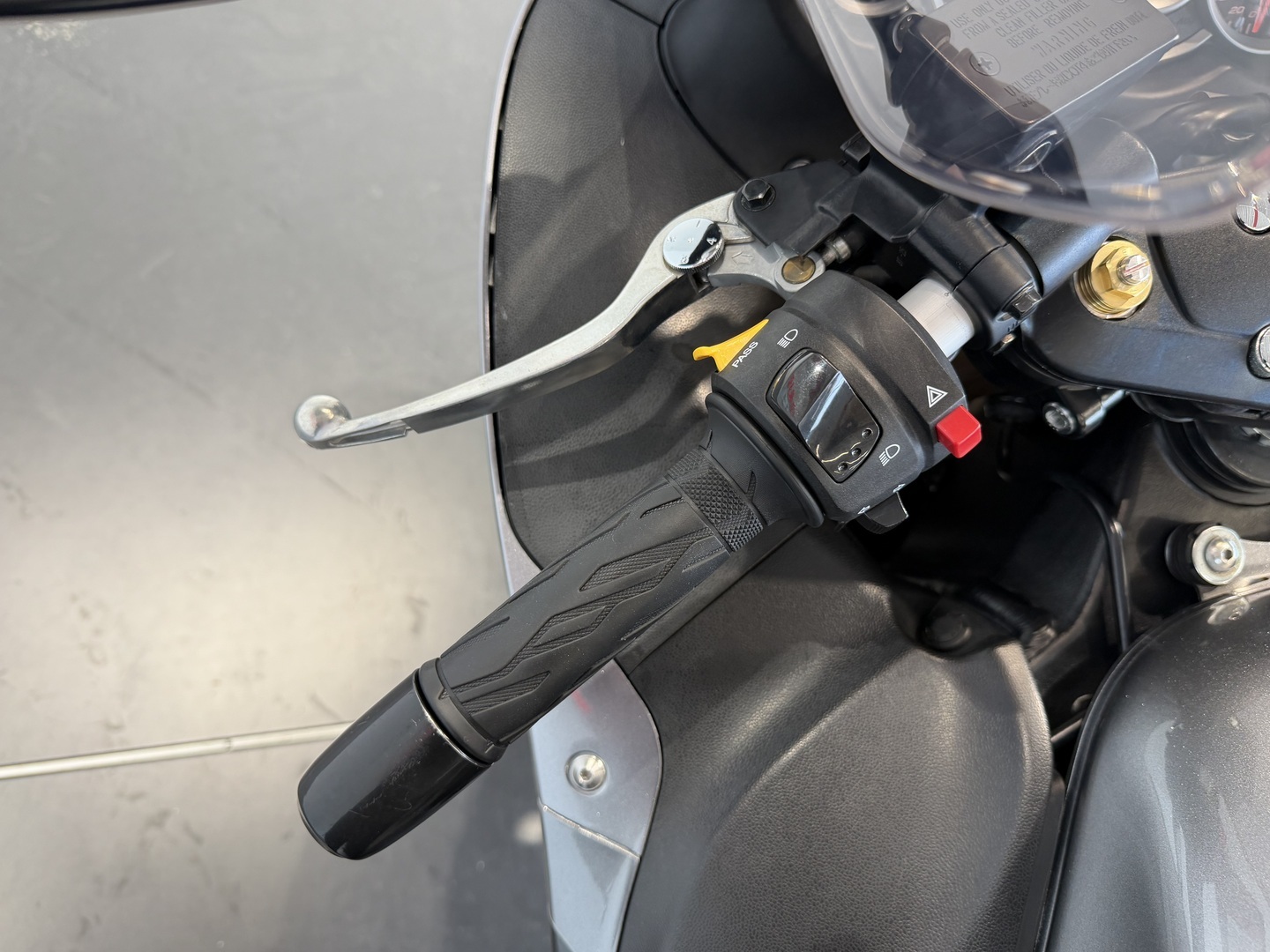 SUZUKI GSX 2009