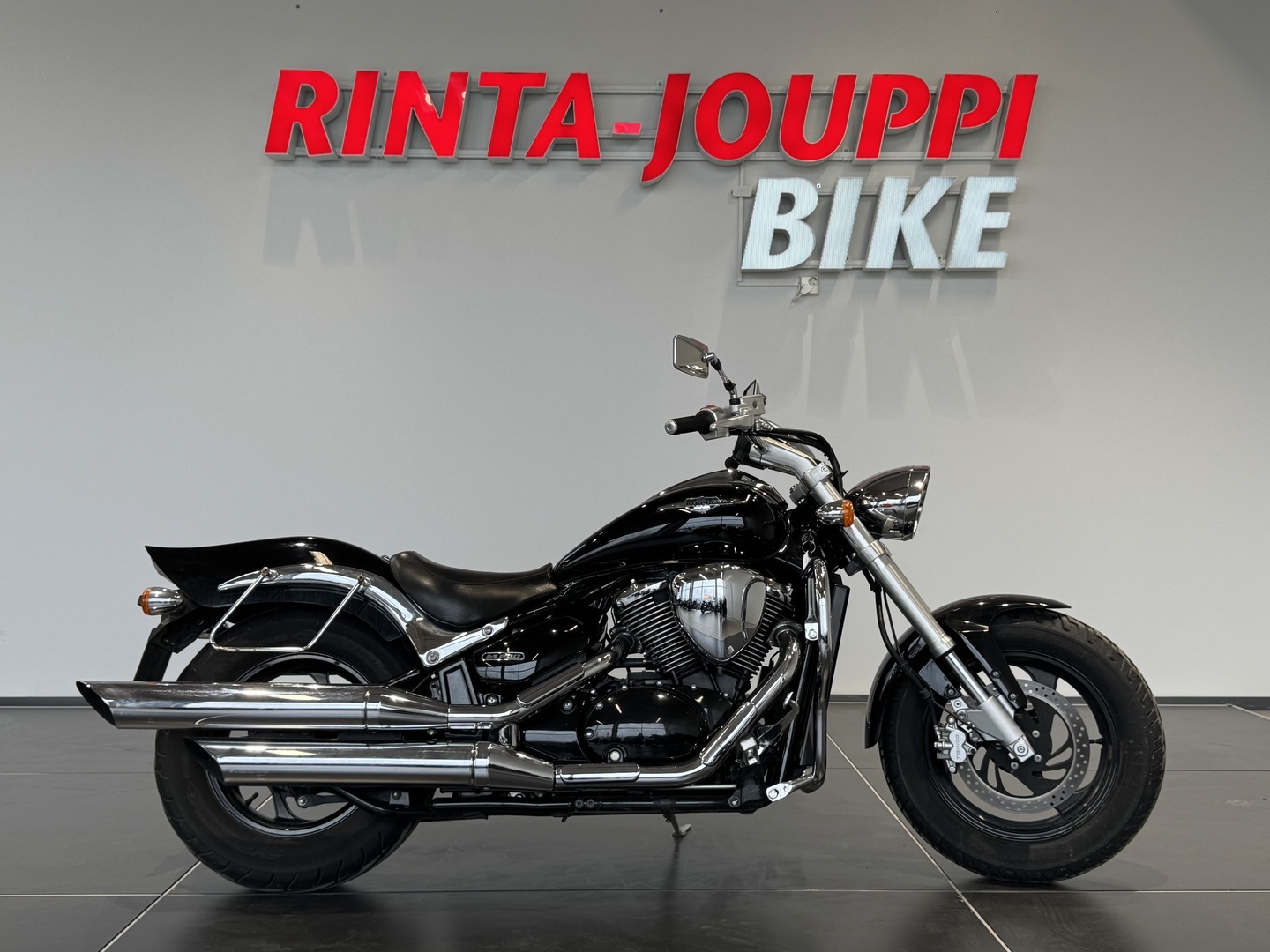 SUZUKI INTRUDER 2009