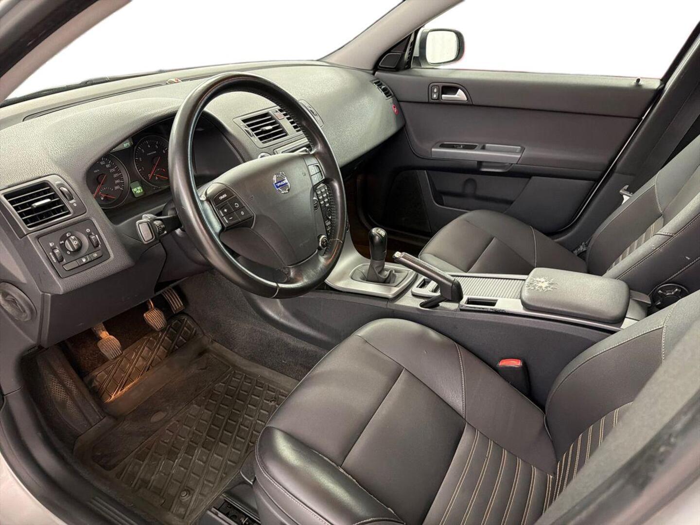 VOLVO V50 2008