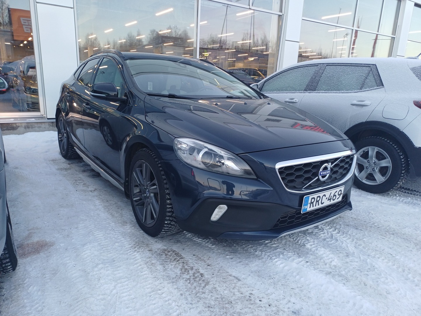 VOLVO V40 Cross Country 2013