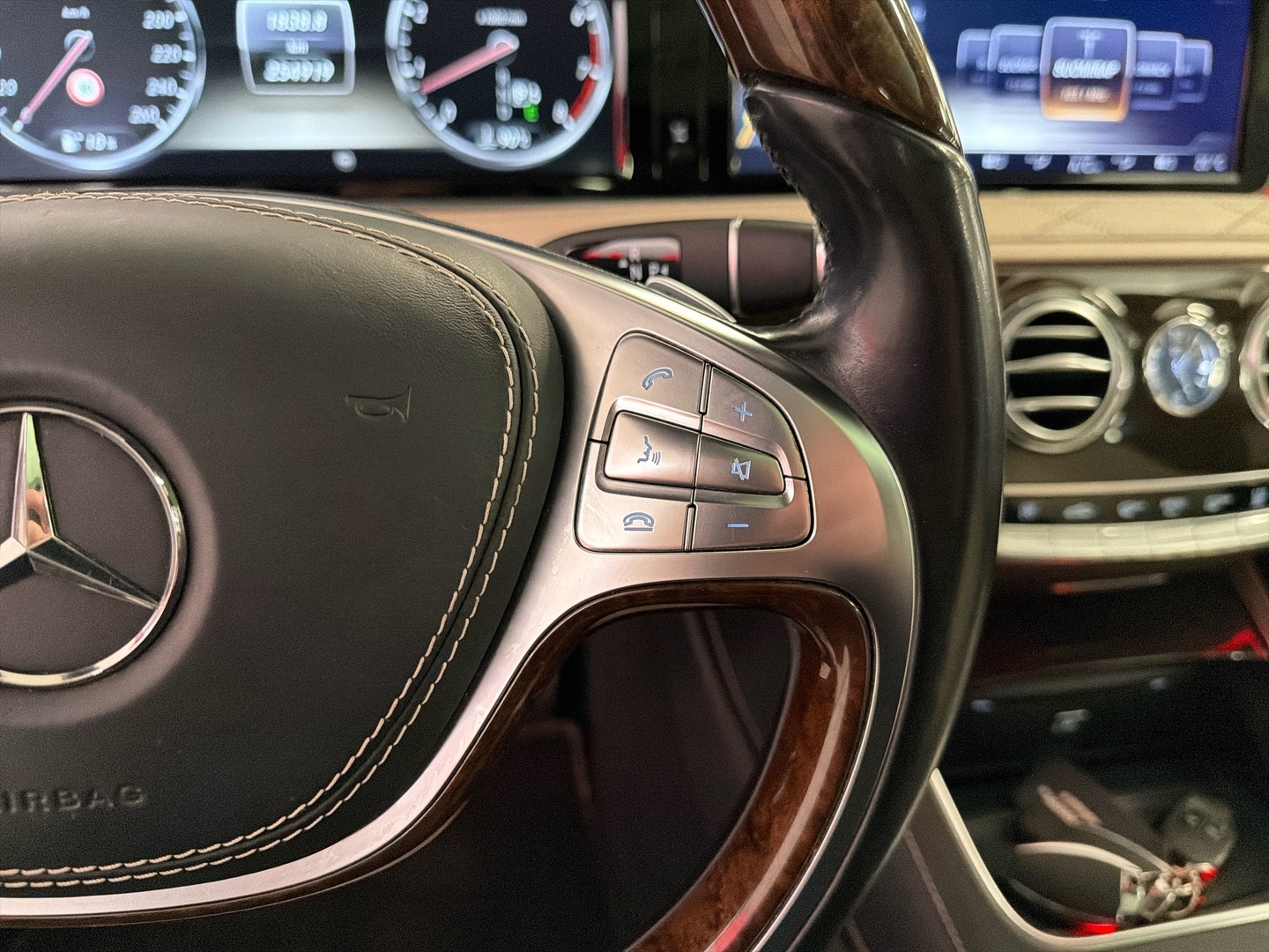 MERCEDES-BENZ S 2014