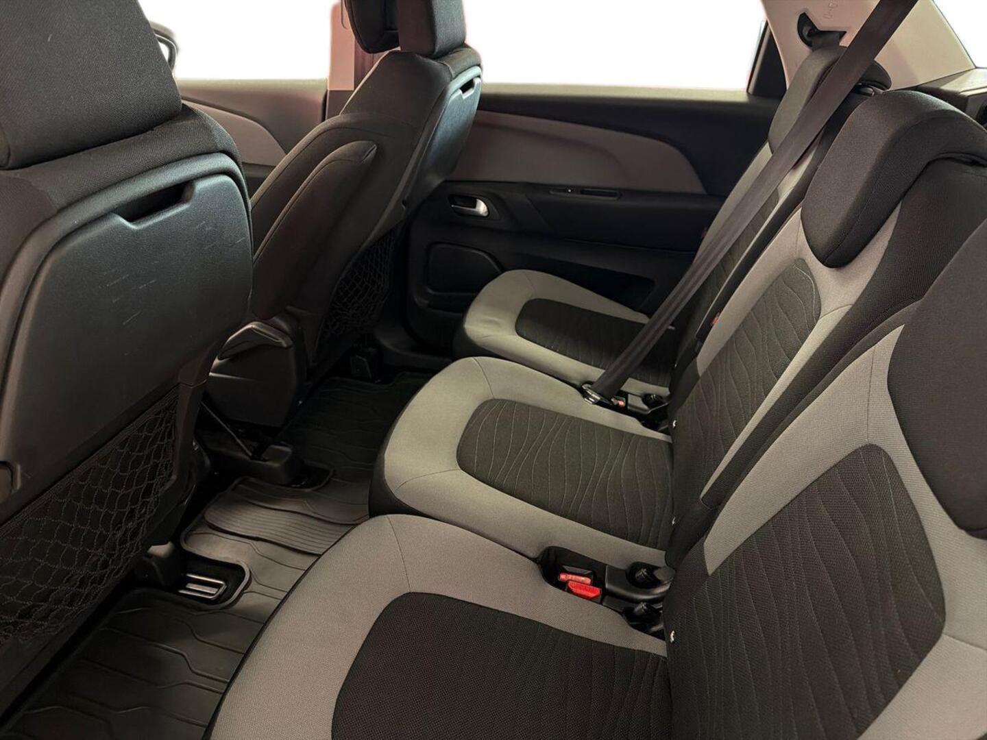 CITROEN C4 Picasso 8