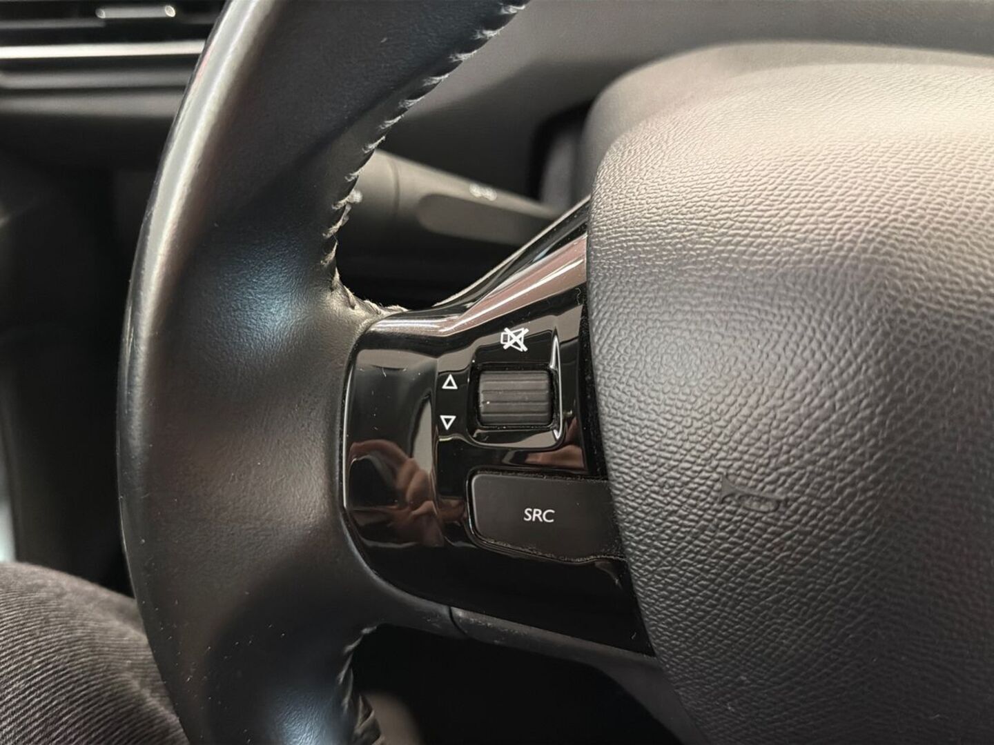 PEUGEOT 308 18