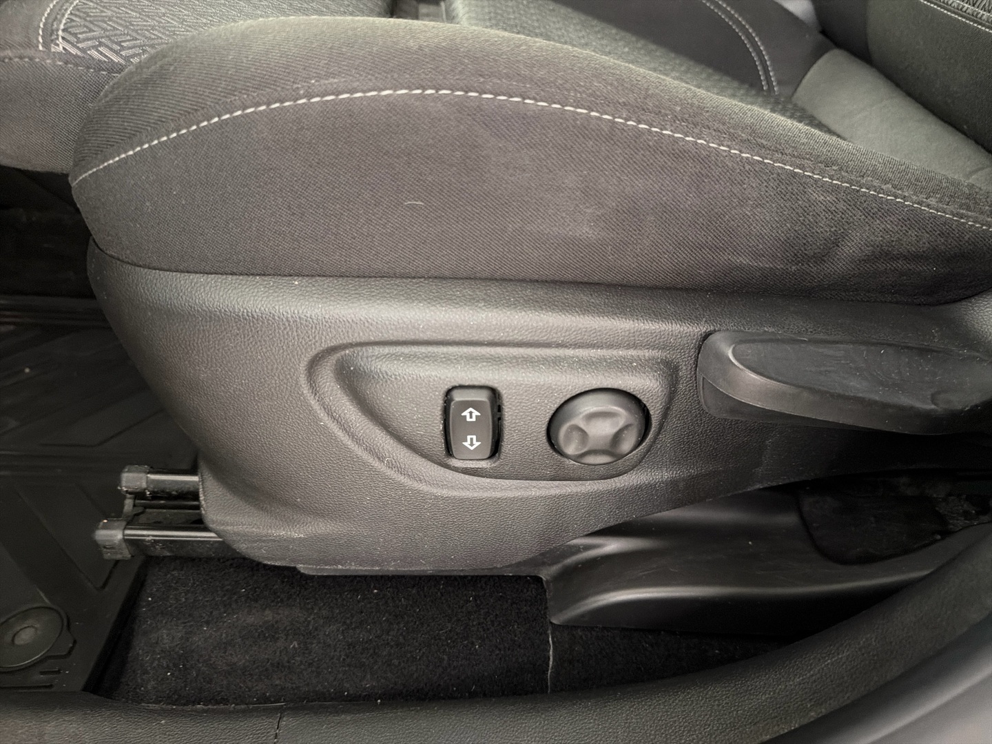 OPEL Mokka 2017