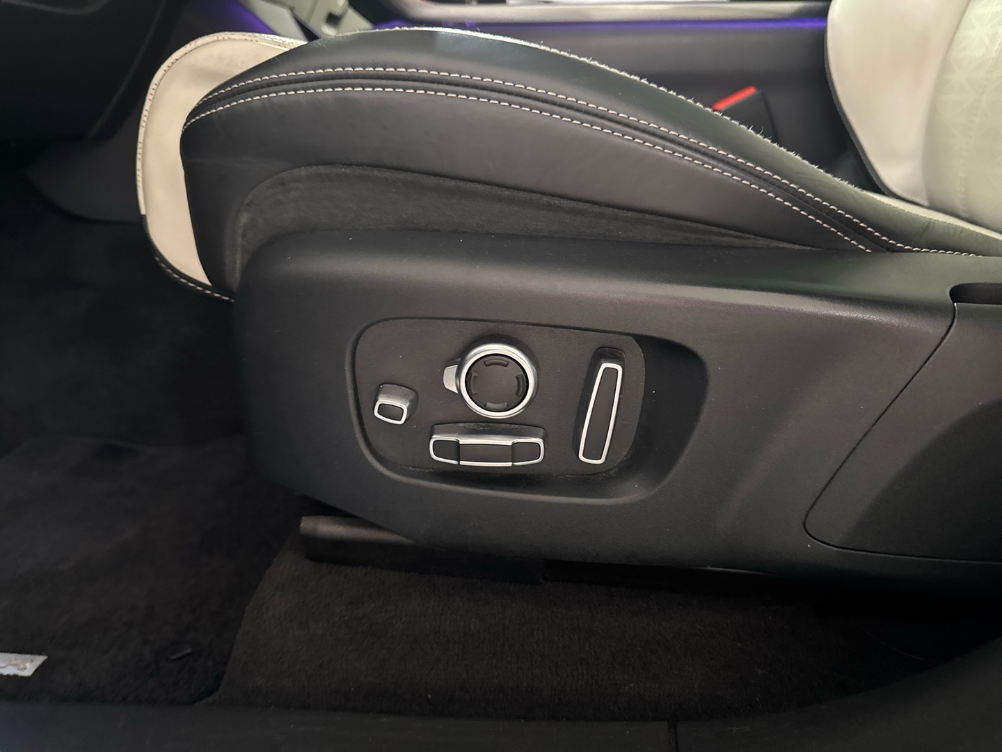 LAND ROVER Range Rover Velar 2017