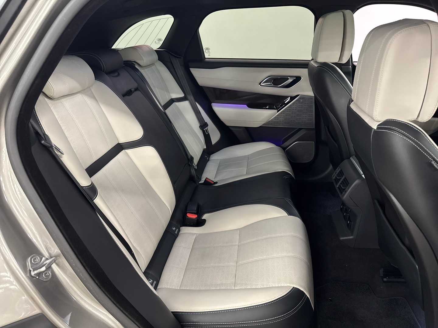 LAND ROVER Range Rover Velar 2017