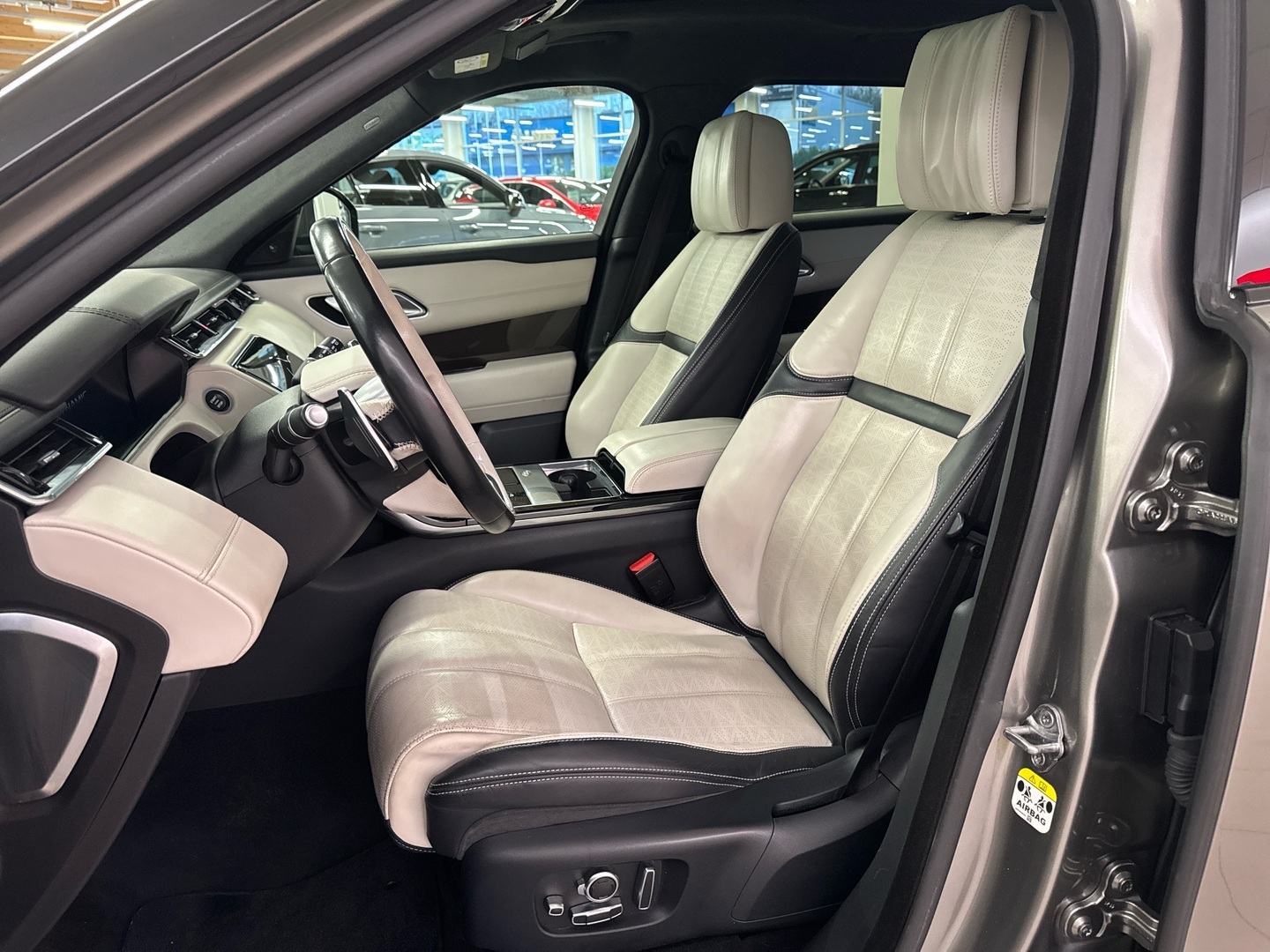 LAND ROVER Range Rover Velar 2017