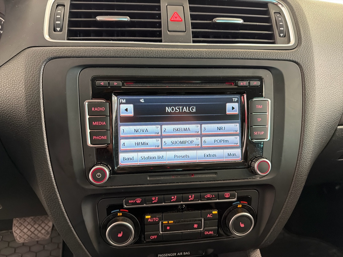VOLKSWAGEN Jetta 2011