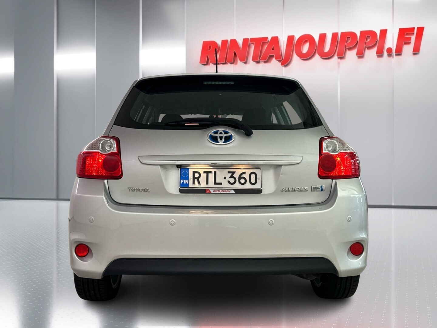 TOYOTA Auris 2011