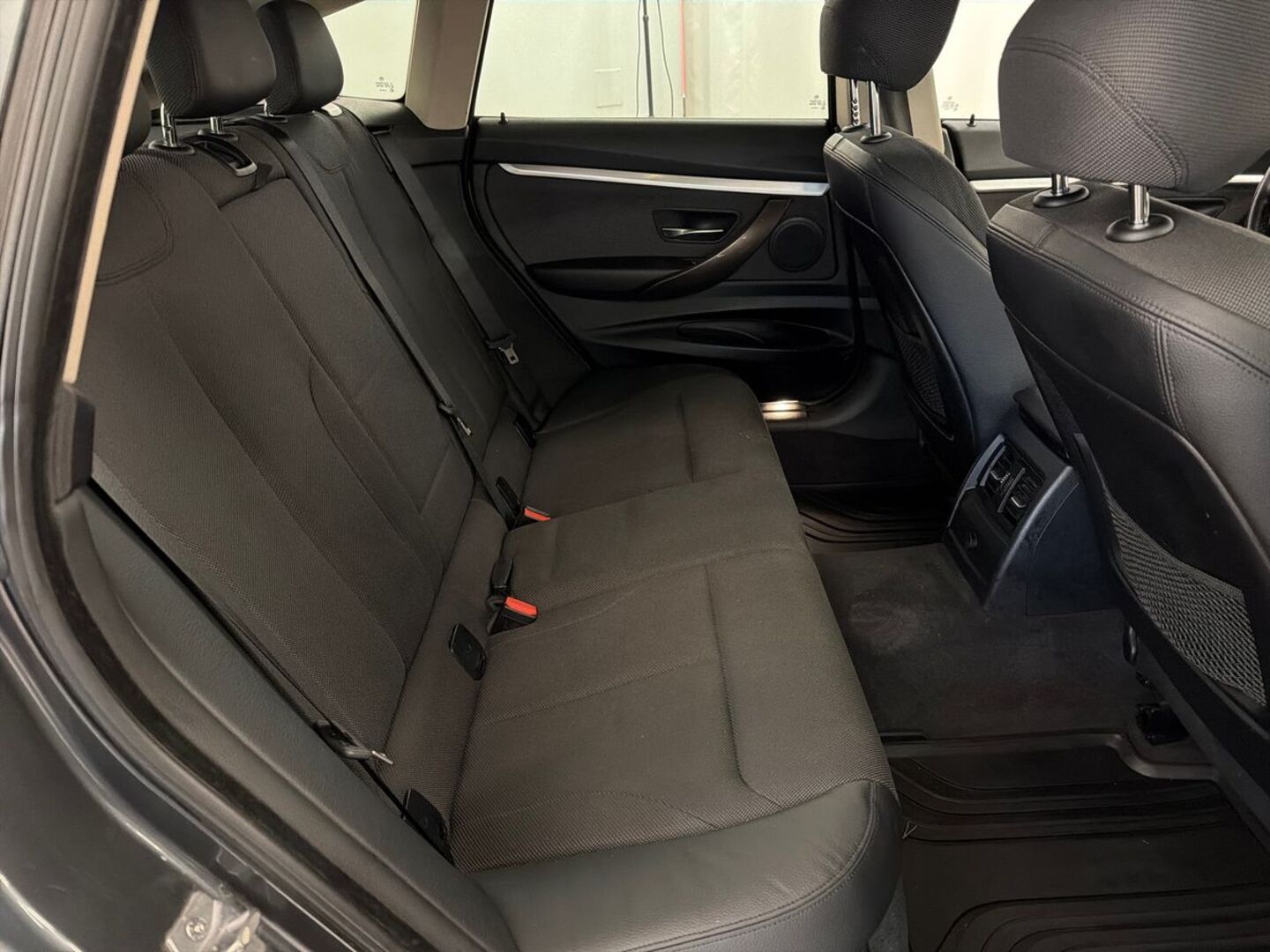 BMW 320 Gran Turismo 2014
