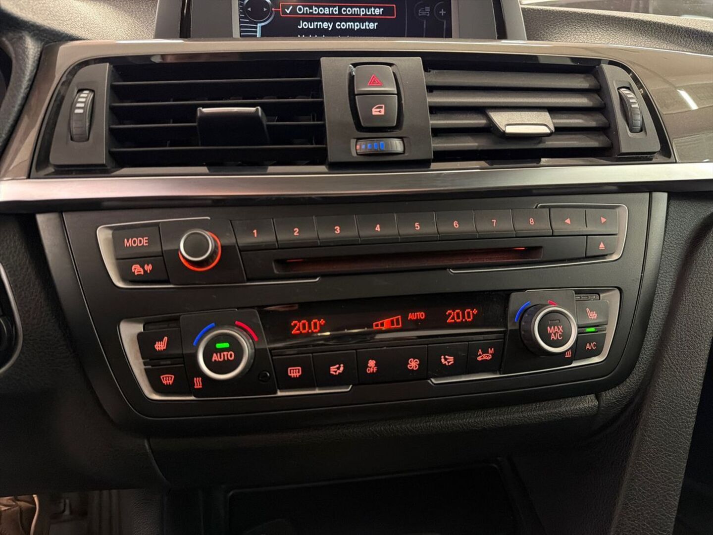 BMW 320 Gran Turismo 2014
