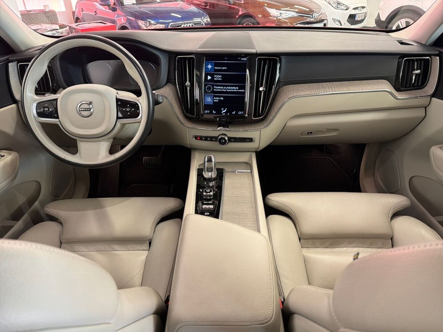 VOLVO XC60 2019