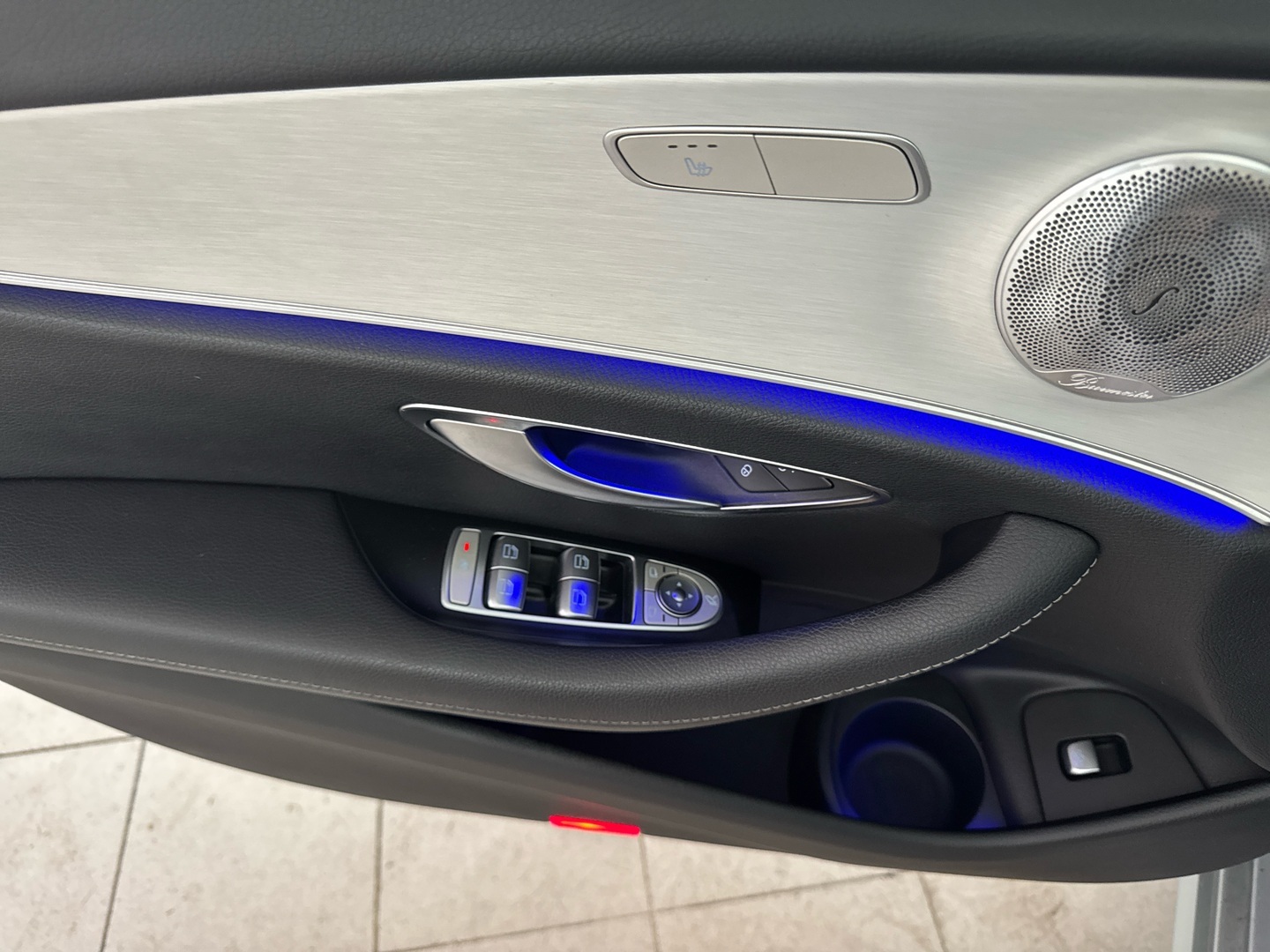 MERCEDES-BENZ E 2021