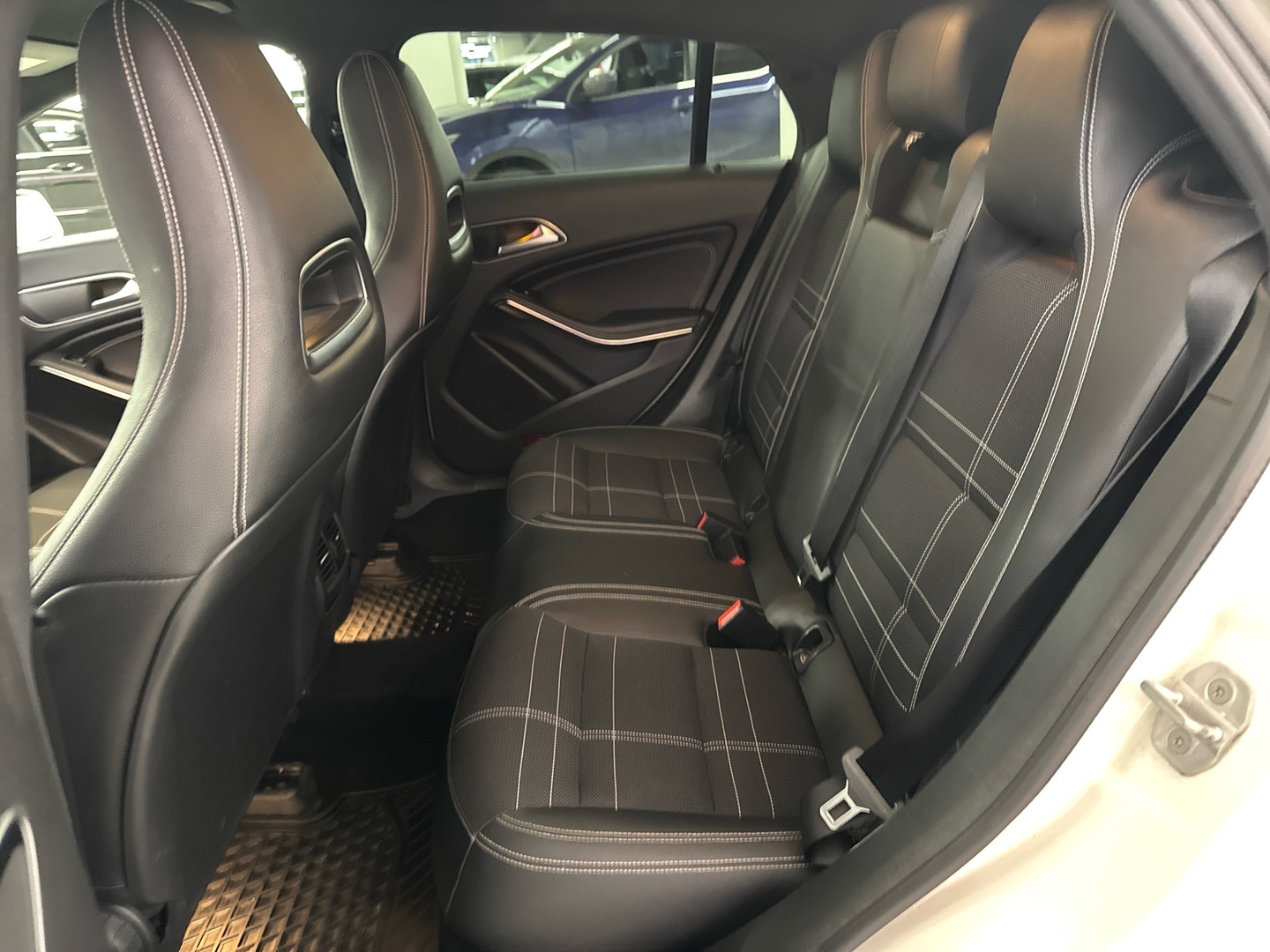 MERCEDES-BENZ CLA 2016