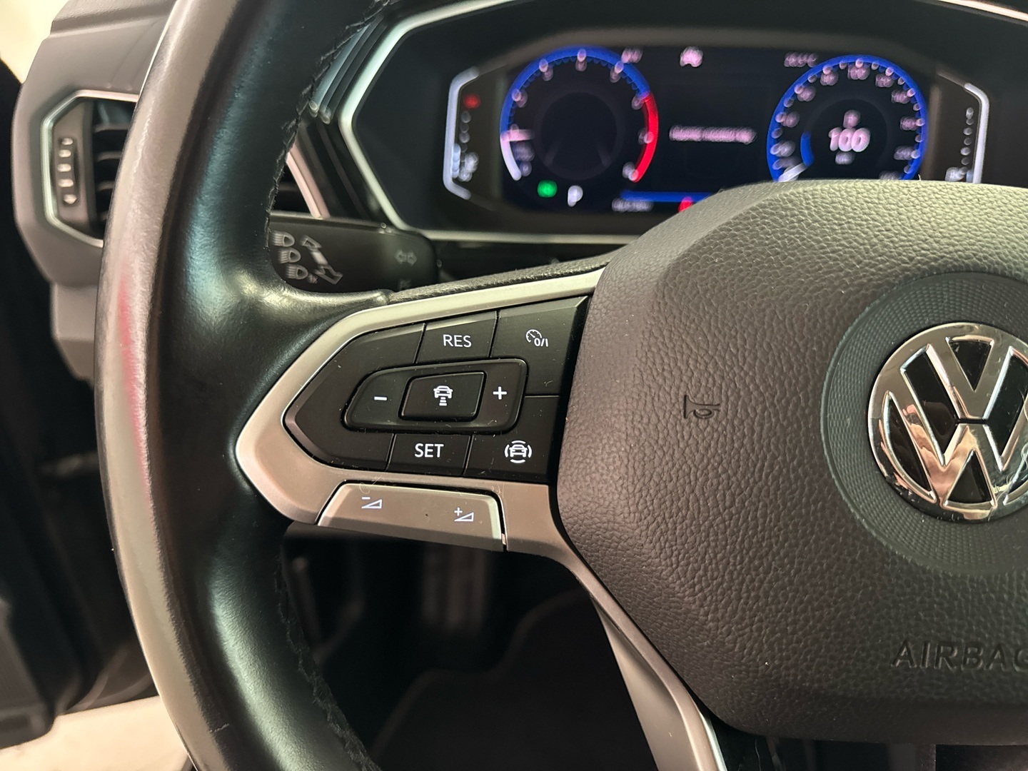 VOLKSWAGEN T-Cross 2020