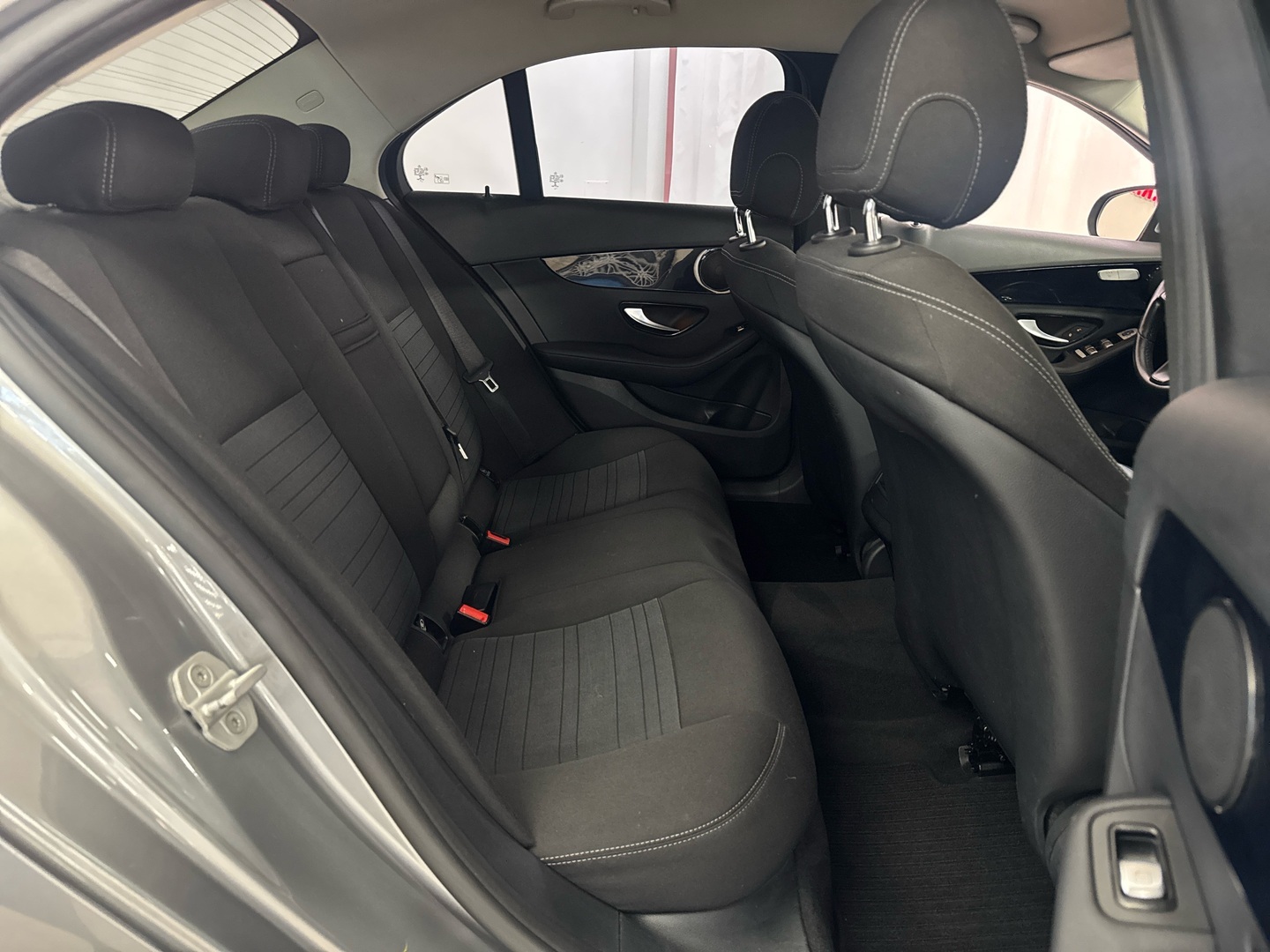 MERCEDES-BENZ C 2016